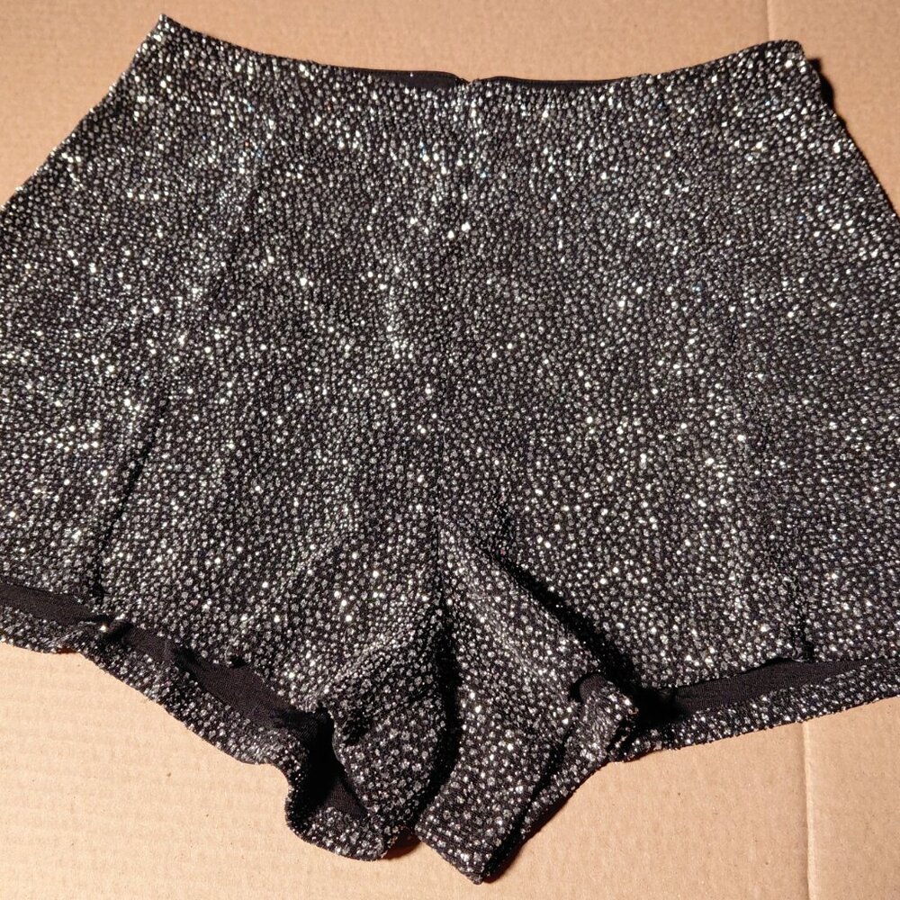 Divided by H&M High-Waisted Sparkly Black Mini Shorts Women's Small - Picture 3 of 10